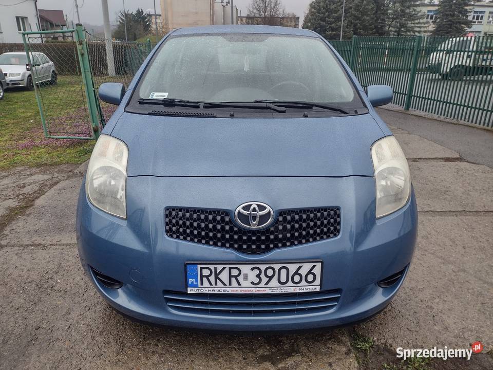 Toyota Yaris II 10 Benzyna 2007