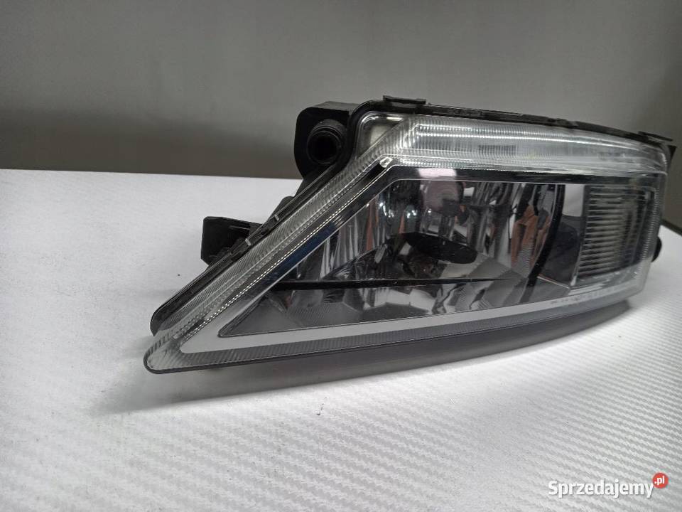 HALOGEN PRAWY VW TIGUAN 2 5NA941700A