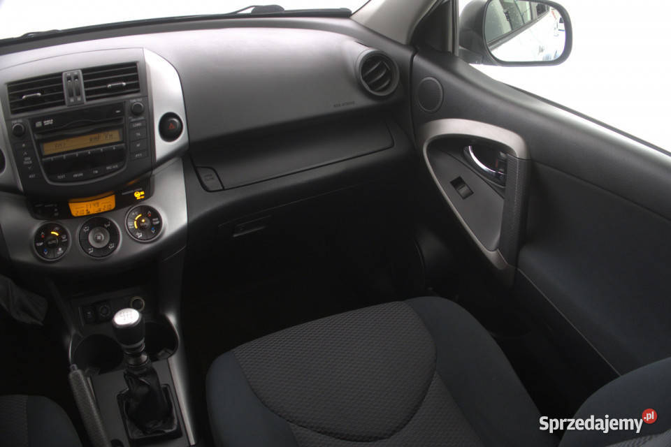 Toyota RAV 4 20 VVTi