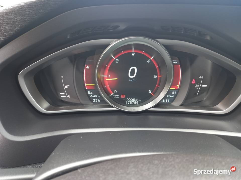 Volvo V40 20 D2 120 OCEAN RACE175786 Super Stan Mniów