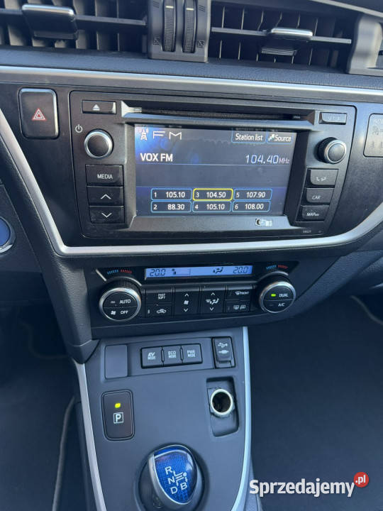 Toyota Auris 18 HSD 136 Prestige Skóra PDC kamera cofania Otwock Mały