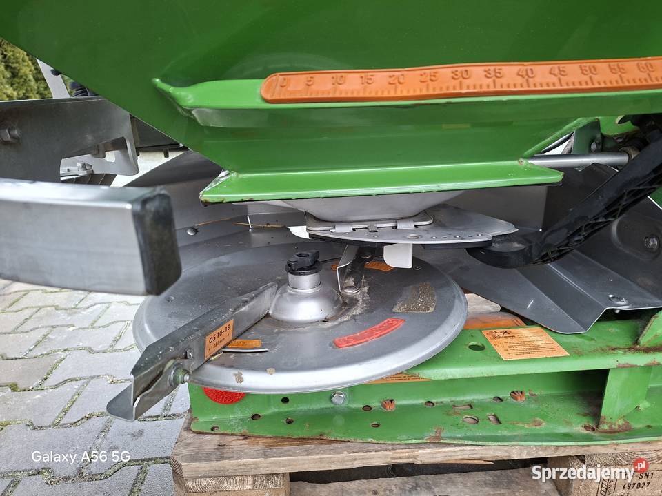 Rozsiewacz nawozu amazone zam maxis 2000 Września sprzedam