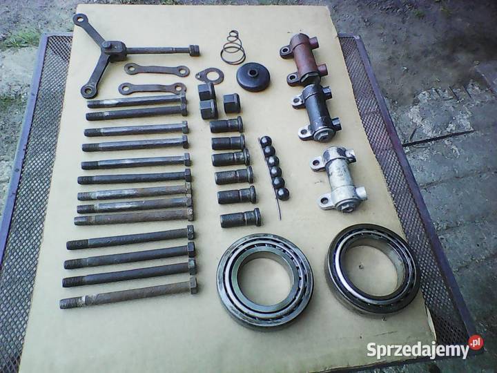 URSUS C 385 912 914 Śruby zwolnicy Szpilki Rogoźnik