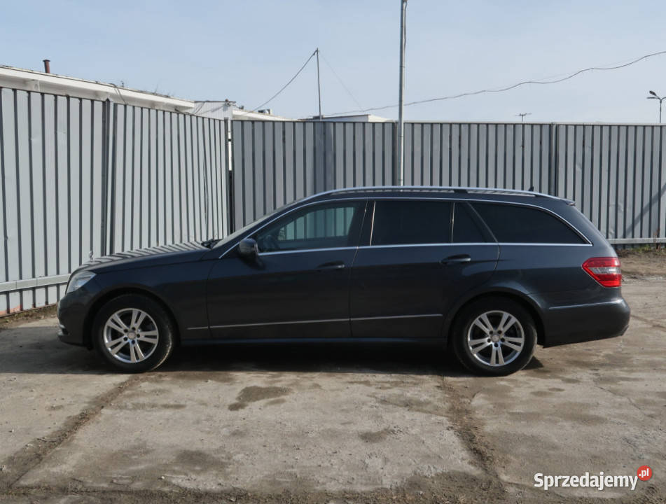 Mercedes E E 200 Piaseczno sprzedam