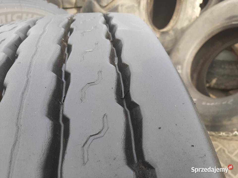 Opona używana ciężarowa 38565R225 15R225 Zaścianki sprzedam