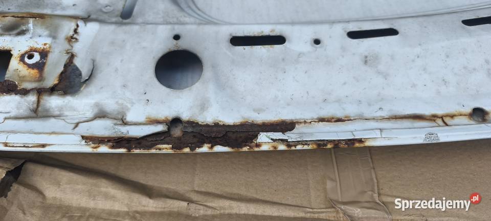 Maska pokrywa silnika Iveco Daily używana biała