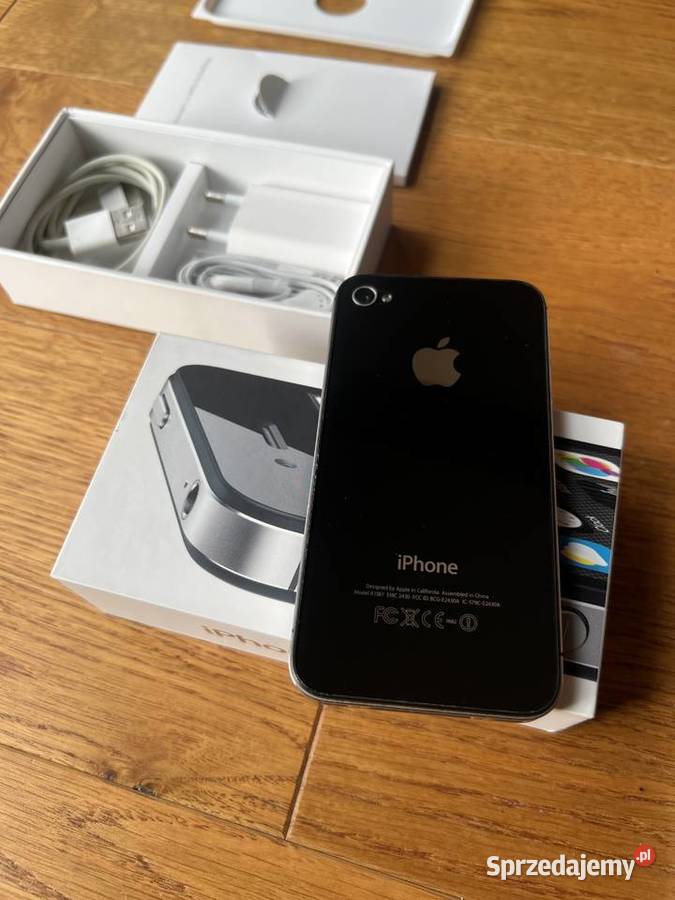 iPhone 4s nowy komplet Starachowice sprzedam