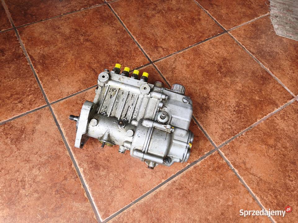 Pompa Wtryskowa Silnik Ursus C385 904 902 912 Łaskarzew