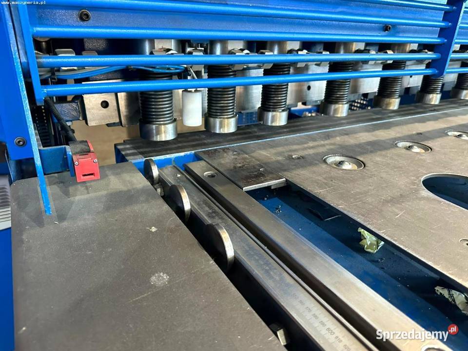 Nożyce gilotynowe BOSCHERT GIZELIS GCUT 3013 CNC Produkcja dolnośląskie Jelenia Góra