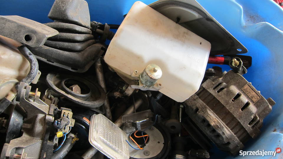 Mazda 323 BF 15 16 1988 dużo części osobowe Pozostałe Gdynia sprzedam