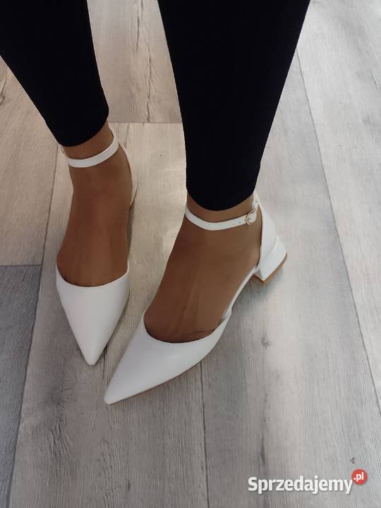 38 Ideal Shoes Białe ślubne baleriny wieczorowe małopolskie