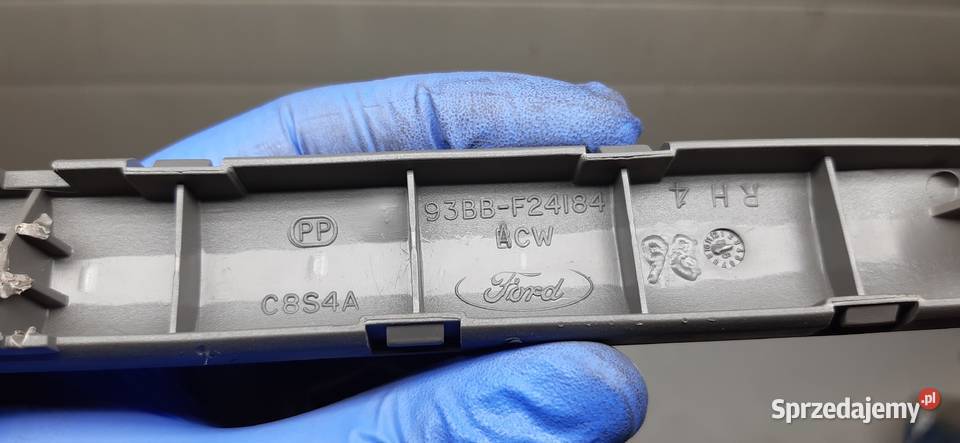 LISTWA DEKOR WNĘTRZA FORD MONDEO MK1 93BBF24184 Mielęcin
