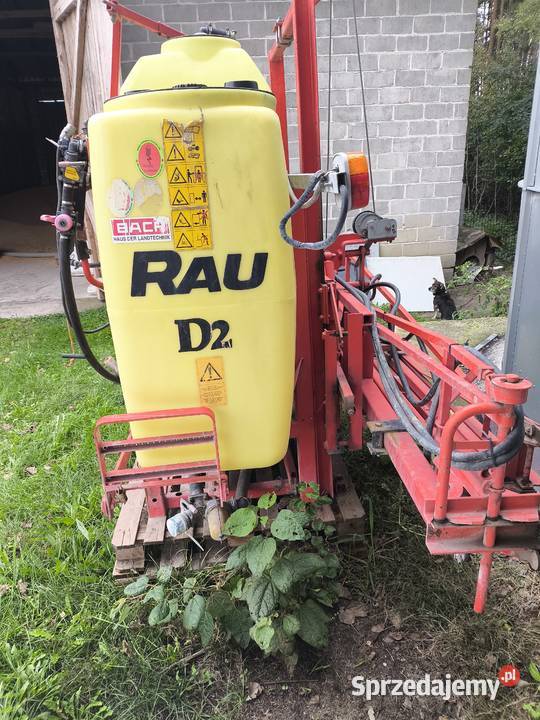 Opryskiwacz zawieszany RAU D2