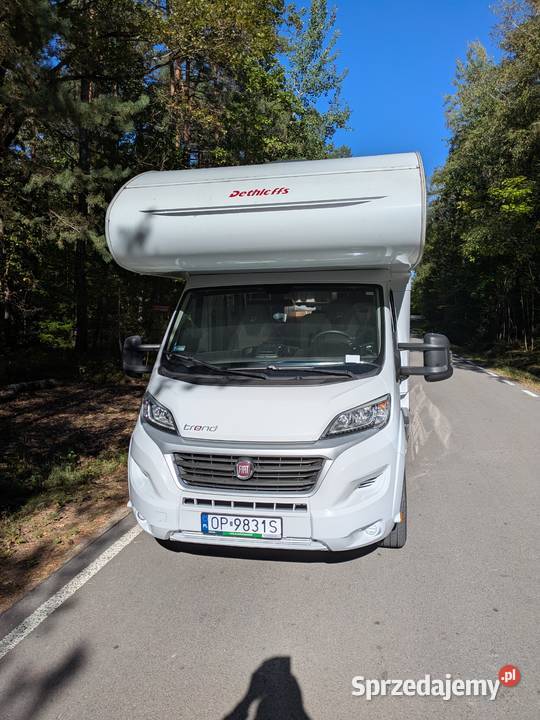 Wynajem kampera 6 osobowego ALKOWA wersja