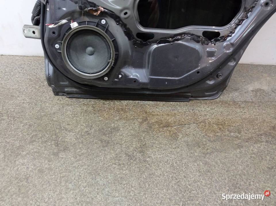 DRZWI PRAWE TYŁ KOMBI T27 1G3 Toyota Avensis III osobowe sprzedam