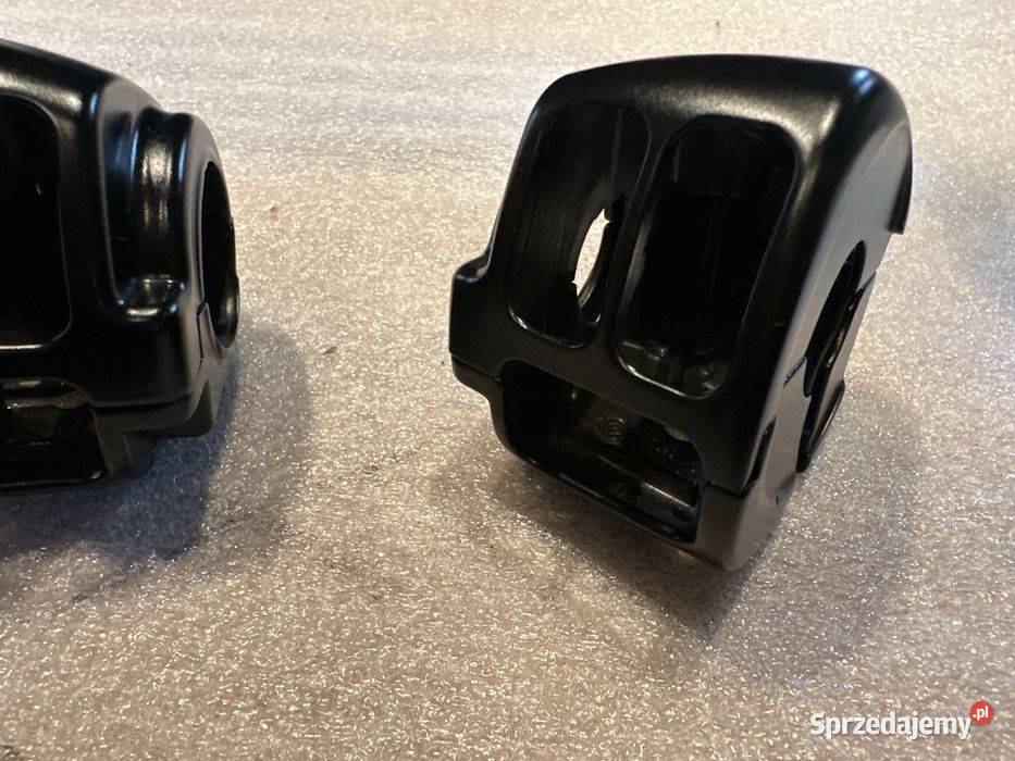 Obudowa przełączników górna część 7182611 Harley sprzedam