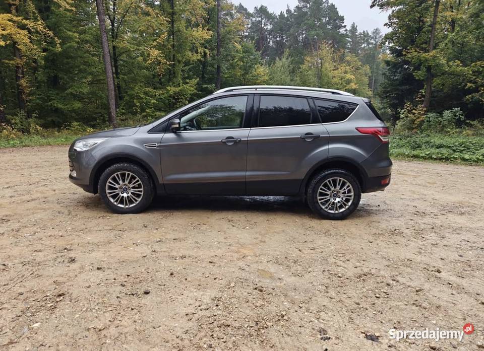 Ford Kuga 2013 2000cm3 łódzkie Pajęczno