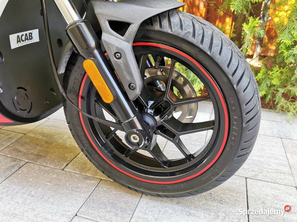 Aprilia SR Motard 50 2T