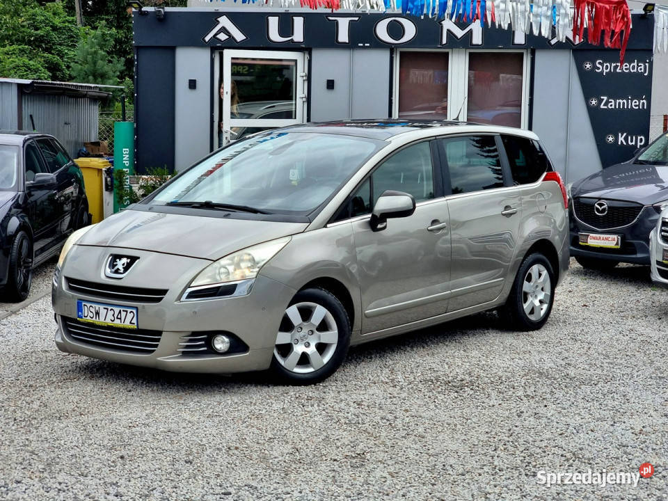 Peugeot 5008 Navi Panorama Head Up 120 16 benz klimatyzacja dolnośląskie Świdnica sprzedam