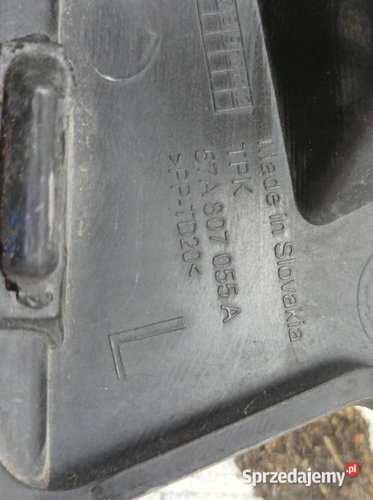 ŚLIZG ZDERZAKA PRZÓD KOMPLET 57A807056A Karoseria