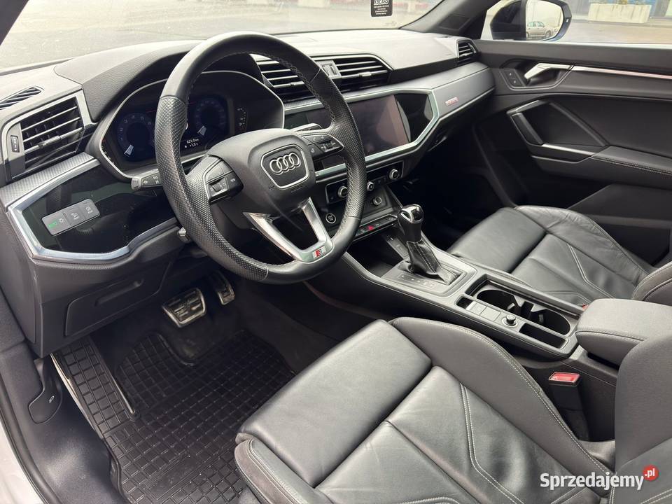 Audi Q3 2022 20tfsi Quattro SLINE Black Optic Dąbrowa Tarnowska