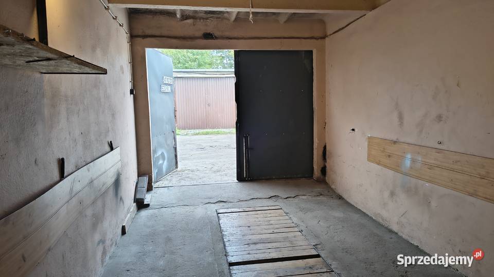 Garaż murowany ulicy Kilińskiego Padlewskiego Płock