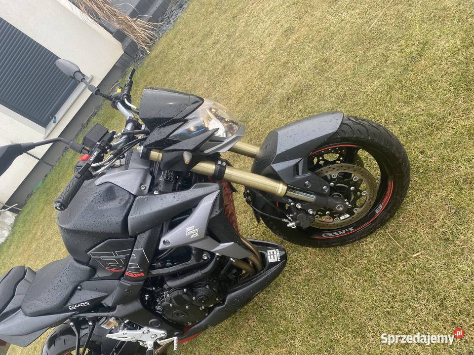 Sprzedam Suzuki gsr 750 Leszno