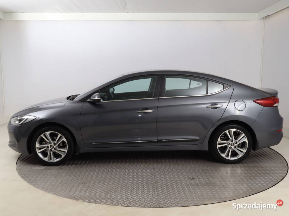 Hyundai Elantra 16 CRDi światła przeciwmgielne Bielany Wrocławskie