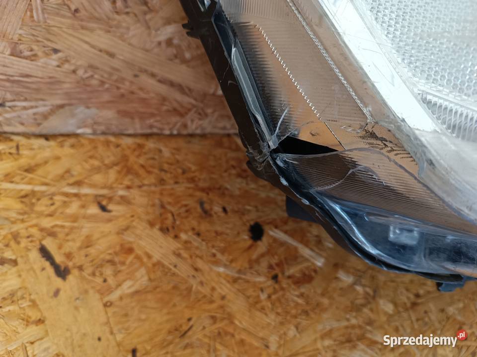 LAMPA PRAWY PRZÓD EU XENON VOLVO S60 V60 LIFT wielkopolskie Nowy Tomyśl sprzedam