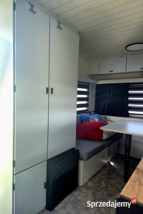 Do sprzedania osoby prywatnej przyczepa Burstner