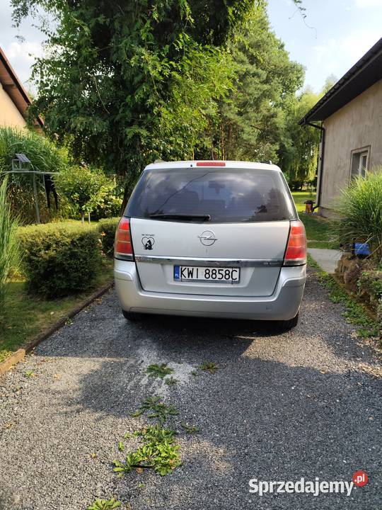 Opel Zafira 19cdti 150 srebrny