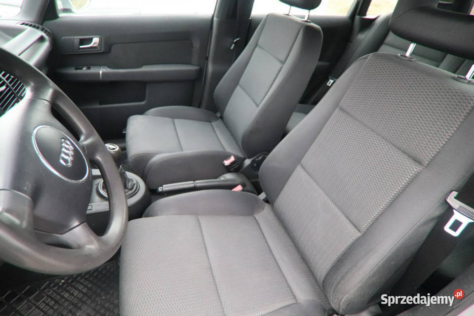 Audi A2 KLIMATRONIC zarejestrowany 8Z 19992005 garażowany sprzedam