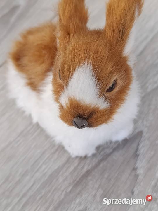 króliczek królik figurka