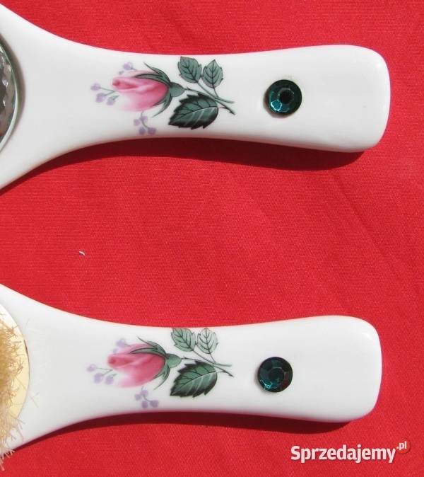 Miśnieńskie róże Porcelanowy zestaw na toaletkę sprzedam
