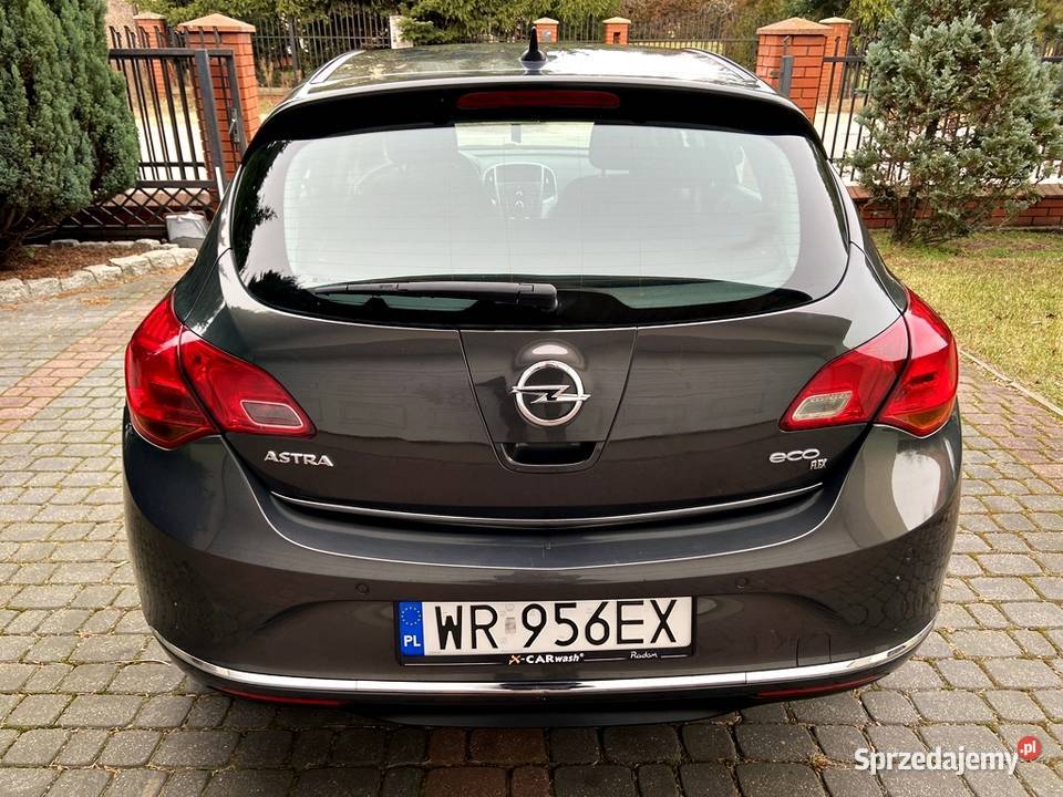 Opel Astra J Lift Bezwypadkowa mały przebieg Radom