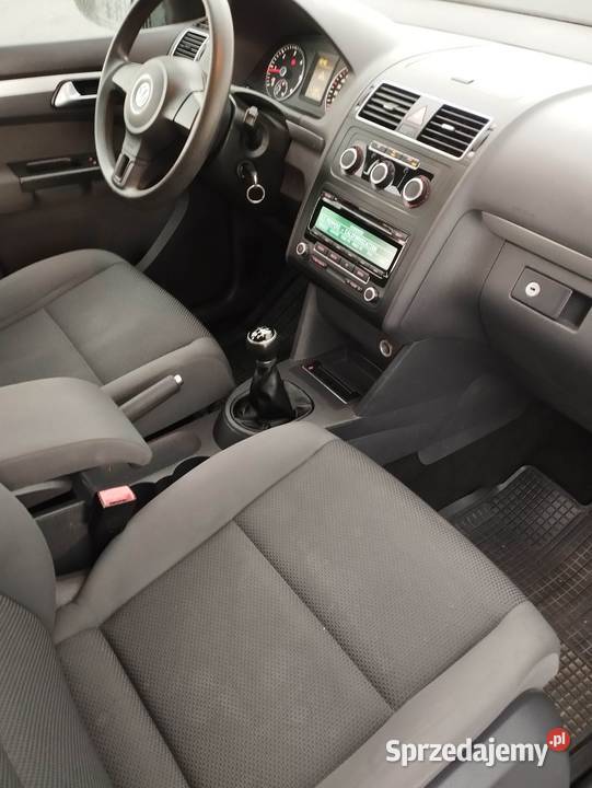 Volkswagen Touran 16 TDI 2011 229 potwierdzonego niebieski Rybnik