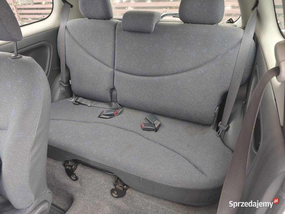 Toyota Yaris 10 68 2002r Polski Salon Wrocław sprzedam