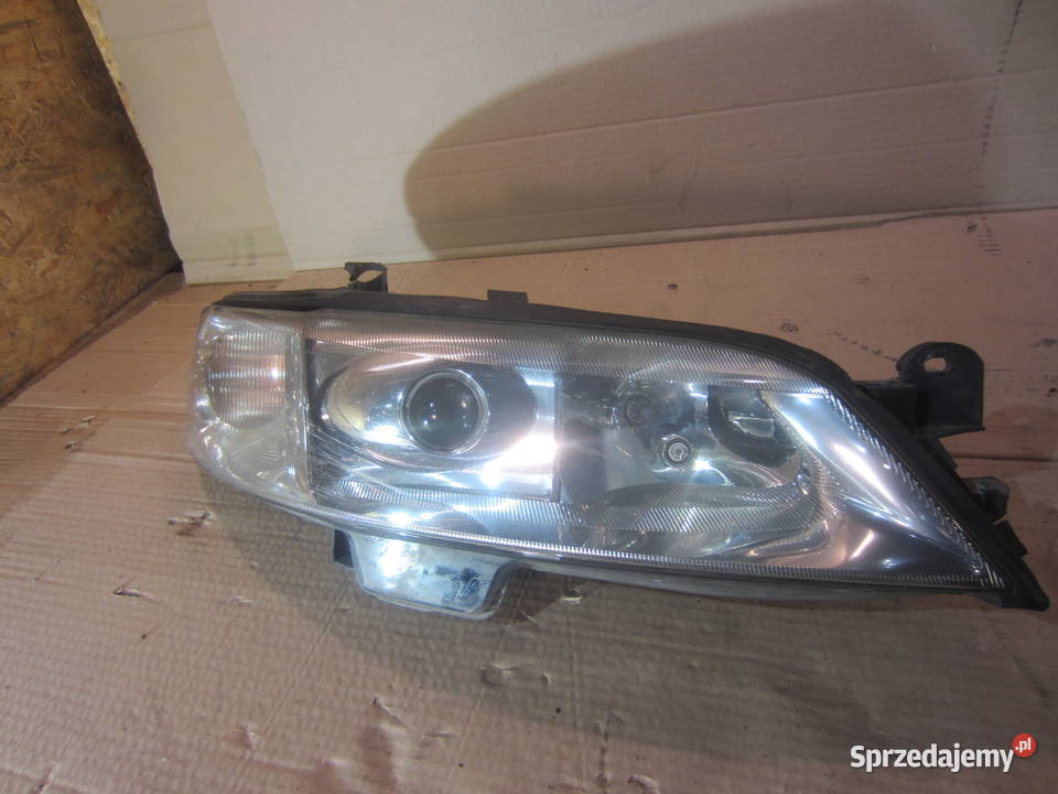 lampa prawa przód xsenon ksenon opel vectra b zachodniopomorskie Szczecin