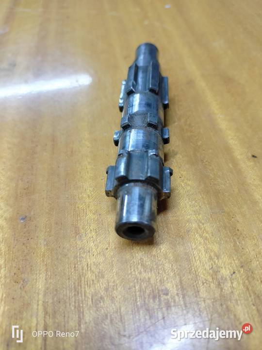 Wałek skrzyni pośredni WSK WFM 125 Łubno