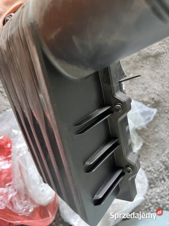 5Q0129601CC Obudowa górna filtra powietrza Vw Pozostałe Zawiercie sprzedam