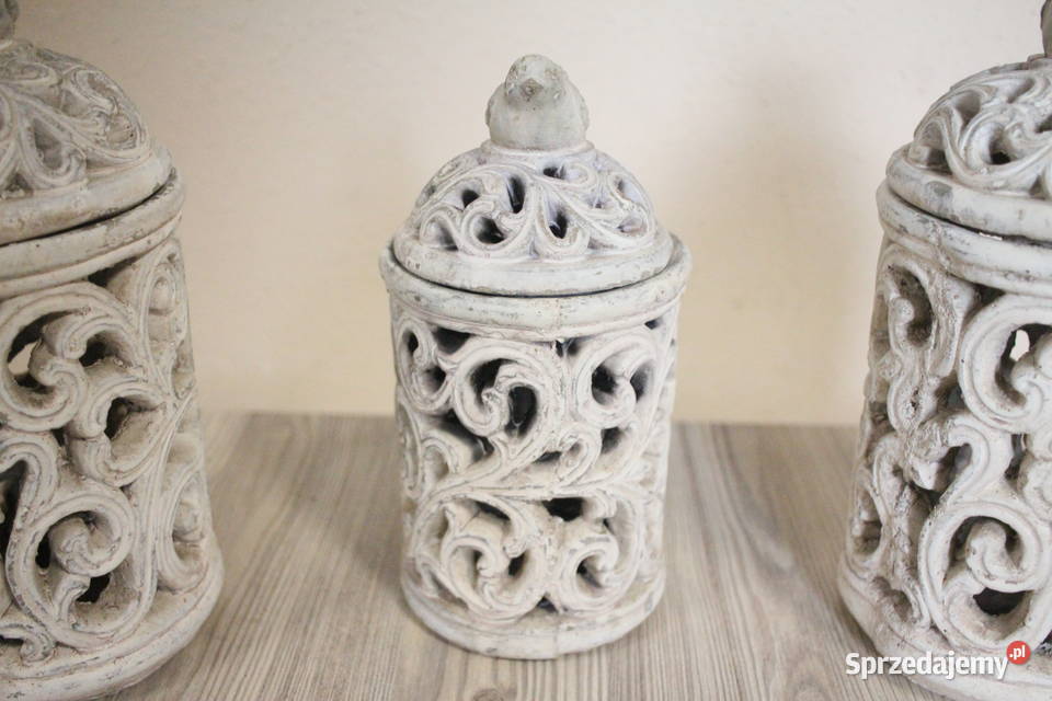 Lampiony 3 sztuki ładne zdobienie