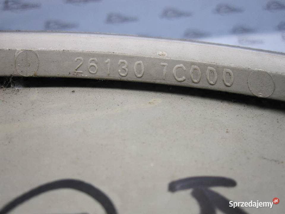 NISSAN VANETTE E 02r kierunkowskaz 261307C000 osobowe Kierunkowskazy sprzedam
