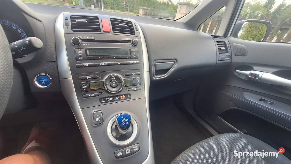 Toyota Auris Hybryda Szwajcaria sprzedam