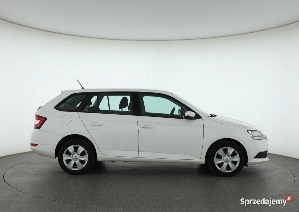 Skoda Fabia 10 TSI Piaseczno