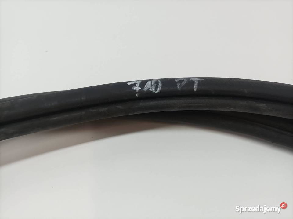 USZCZELKA DRZWI PRAWY LEWY TYŁ BAGAŻNIKA WNĘKI Uszczelki