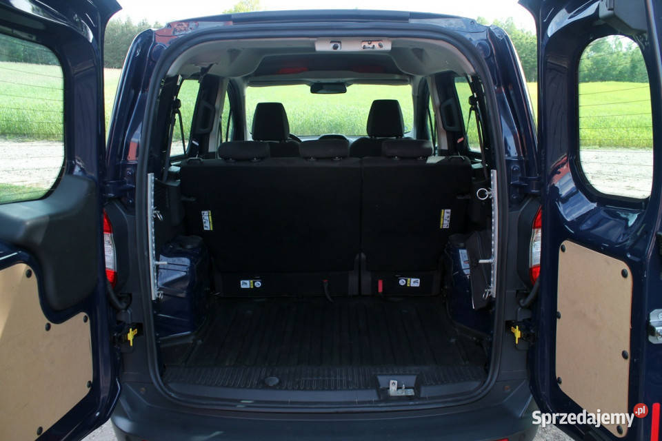 Ford Transit Courier 15 D 95 5 Osobowy KLIMA światła przeciwmgielne Zielenin sprzedam