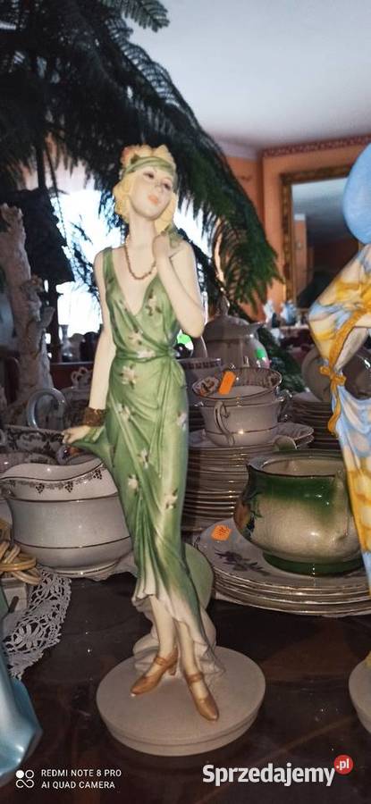 Faye Figurka The Royal Doulton Dama w zielonej Gdańsk sprzedam