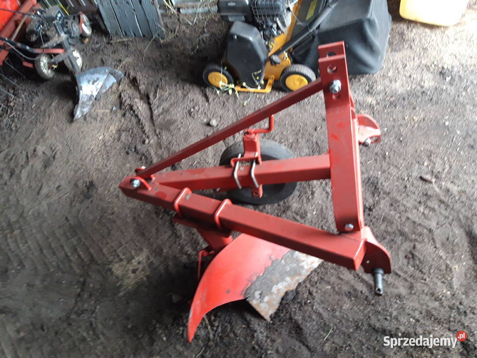 Pług jednoskibowy Maszyny rolnicze Świebodzin