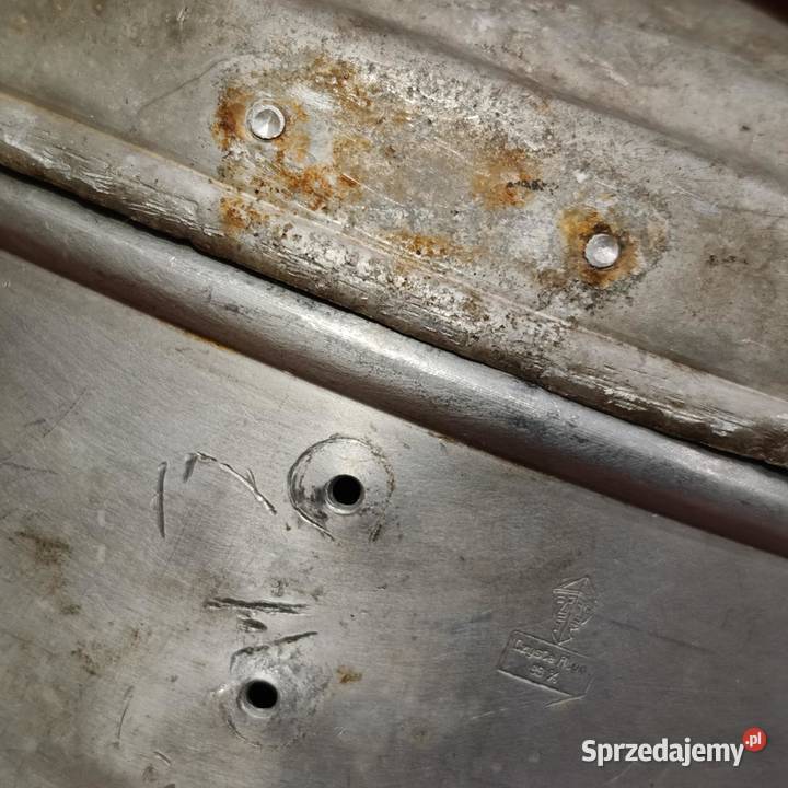 Aluminiowy chlebak z cz PRL Myszkowska Fabryka Łódź