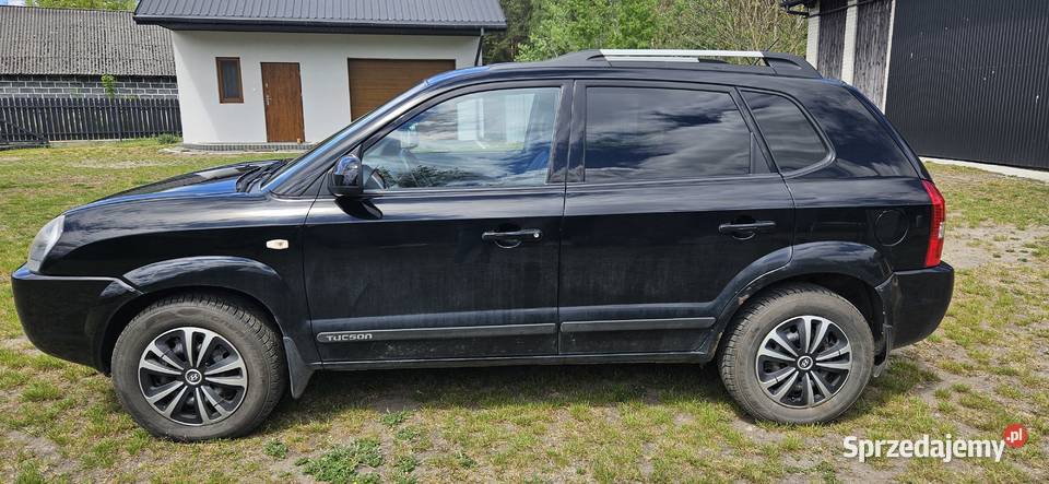 sprzedam Hyundai Tucson uszkodzony 141KM Baranów